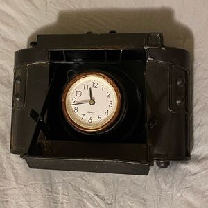 Vintage style Camera clock metal Twos company